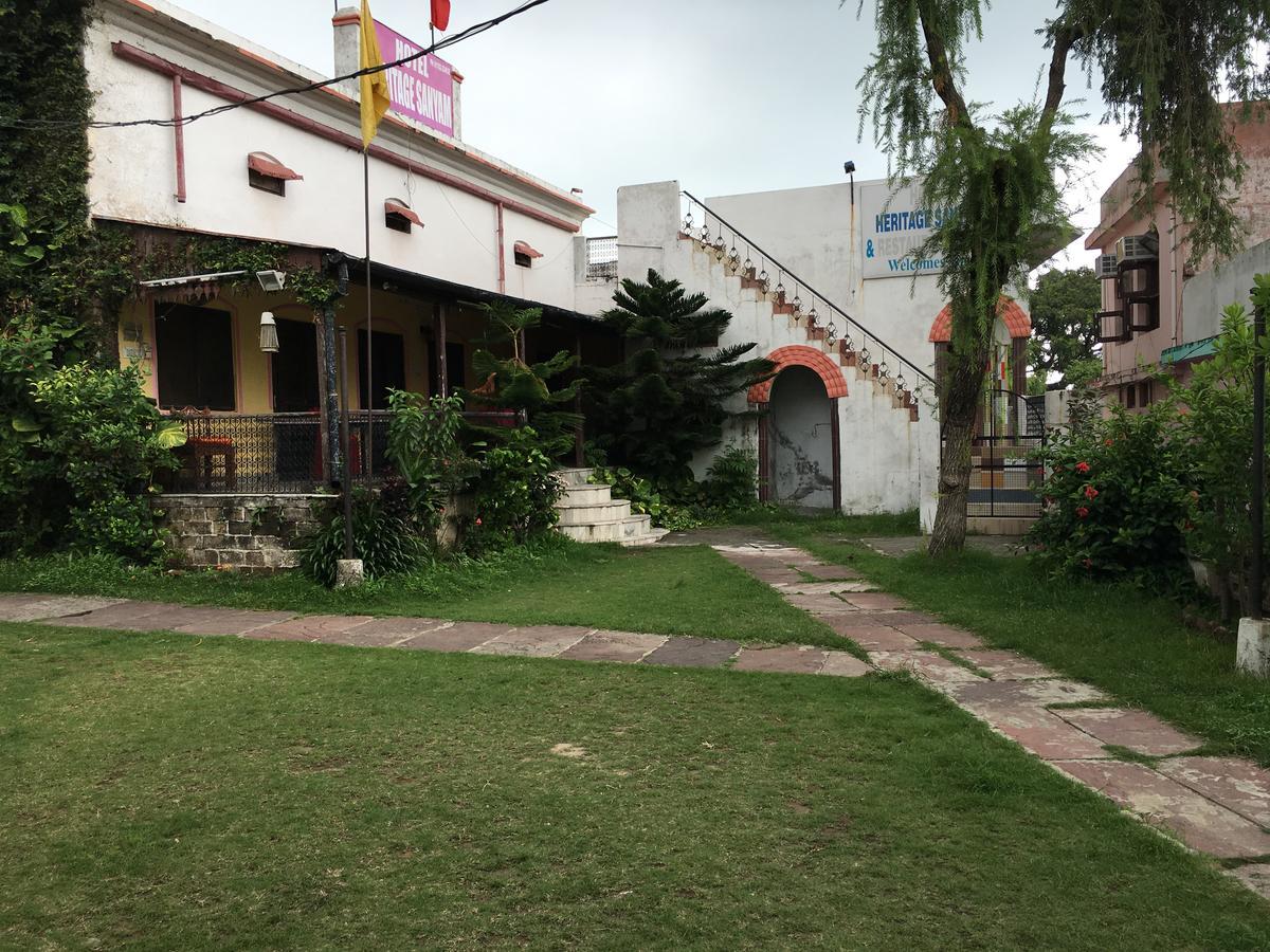 Hotel Heritage Sanyam Nāhan Esterno foto