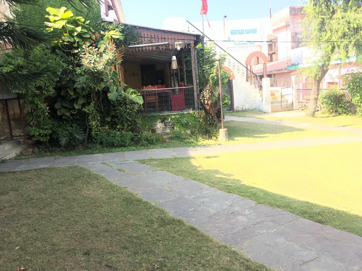 Hotel Heritage Sanyam Nāhan Esterno foto
