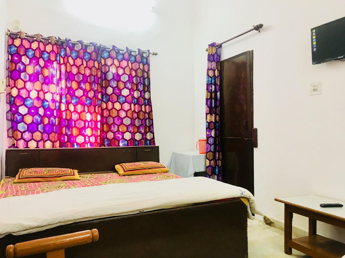 Hotel Heritage Sanyam Nāhan Esterno foto