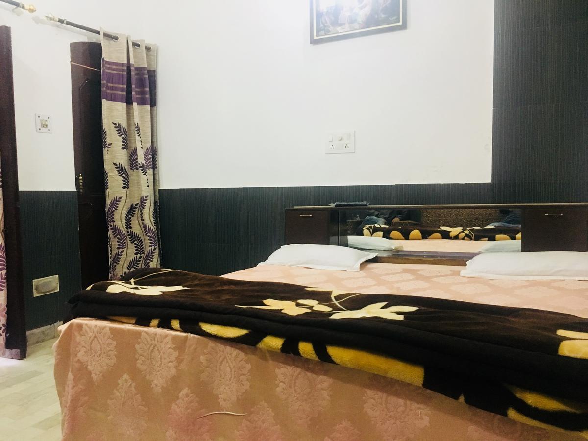 Hotel Heritage Sanyam Nāhan Esterno foto