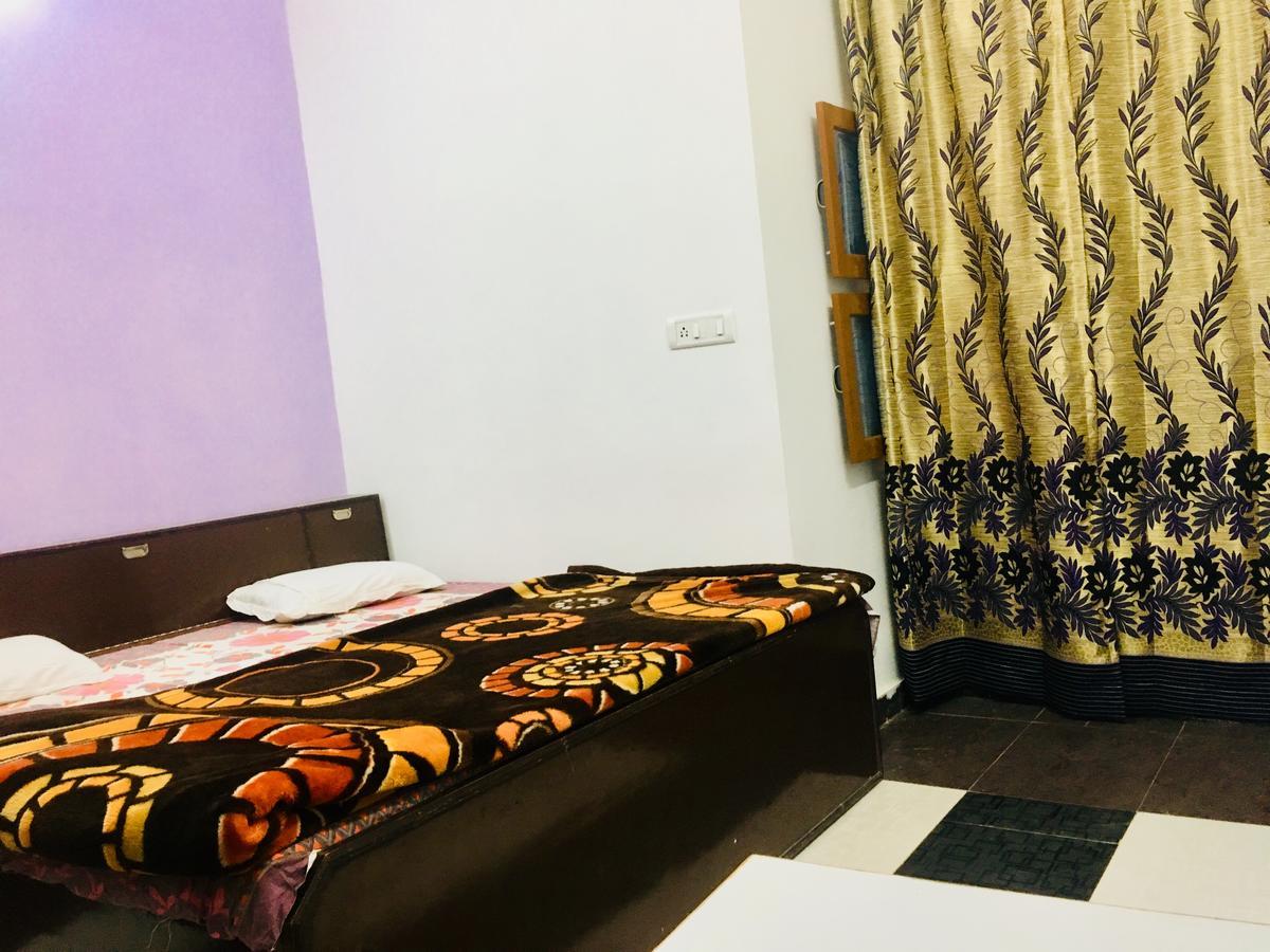 Hotel Heritage Sanyam Nāhan Esterno foto