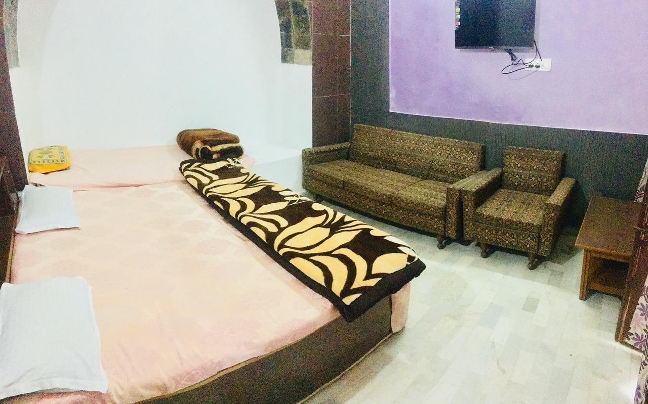 Hotel Heritage Sanyam Nāhan Esterno foto