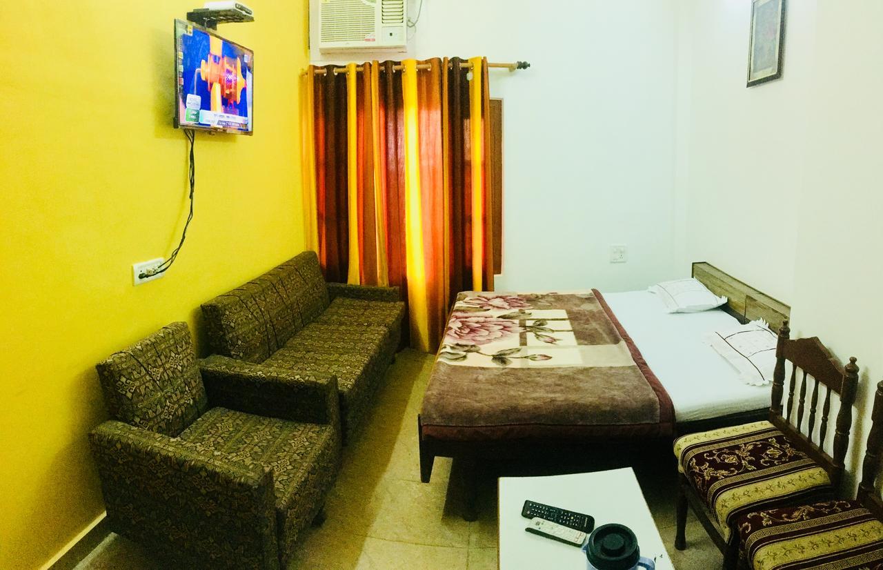 Hotel Heritage Sanyam Nāhan Esterno foto